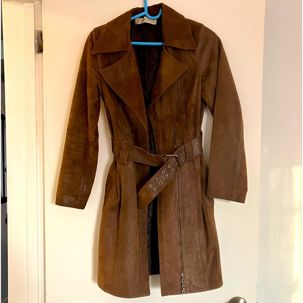 Petite quality leather belted jacket. Size 42